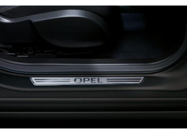 YQ00740280 Opel instaplijst kort kunststof 
